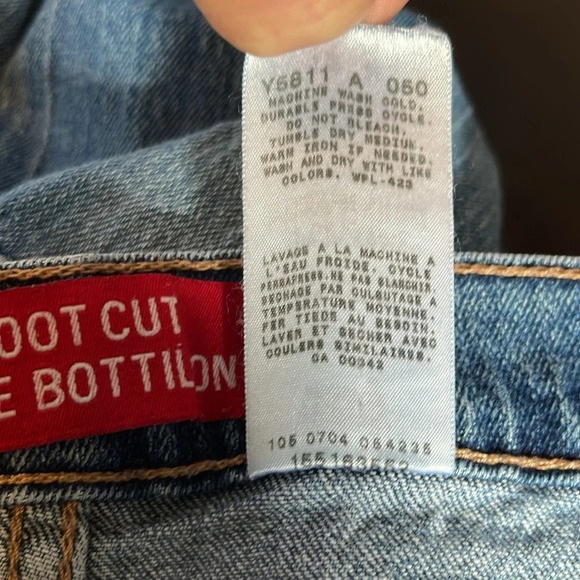 VINTAGE LEVIS Y2K Boot Cut Jeans Blue Medium Denim Mid Rise Red Tab Stretch 12 - Picture 9 of 12